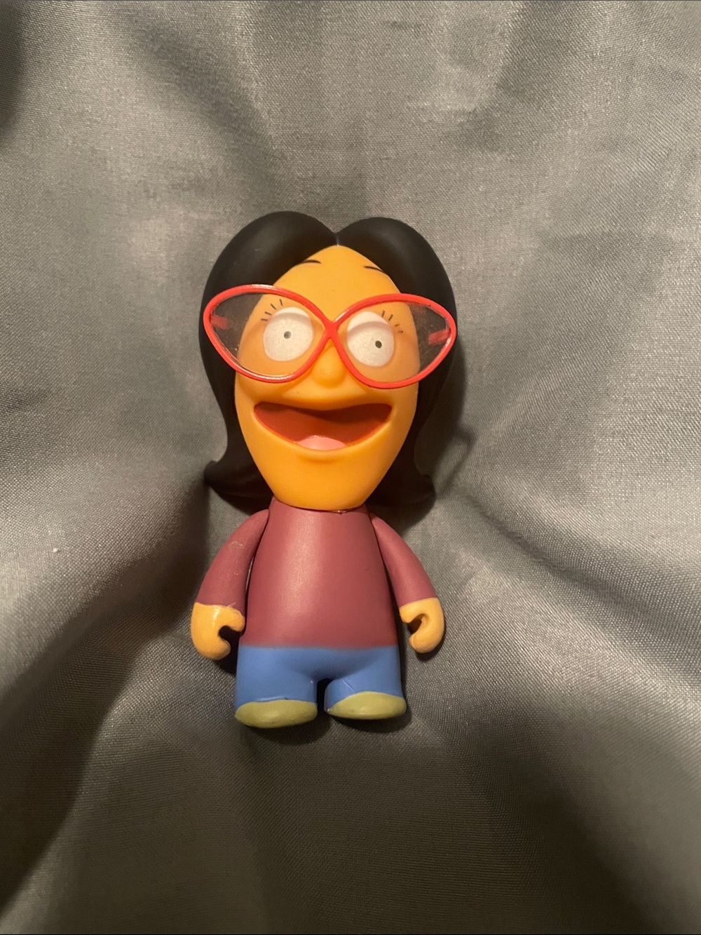 Kidrobot Bobs Burgers series 1
Linda Belcher 3-inch vinyl mini figure